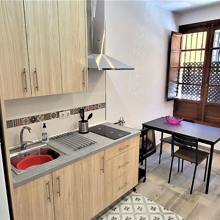Casa Parras Basilica Apartment Sevilla Bagian luar foto
